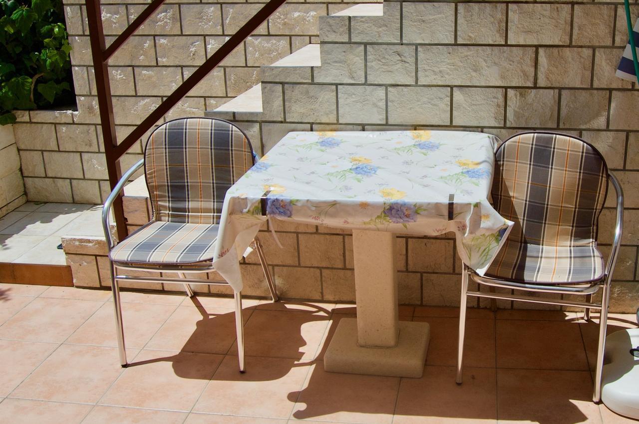 חוואר Apartments Petricevic מראה חיצוני תמונה